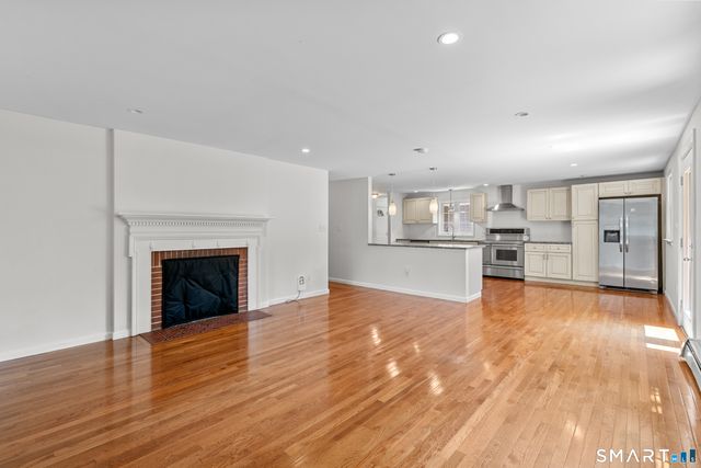 137 Brewster Road, West Hartford, CT 06117