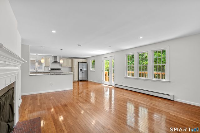 137 Brewster Road, West Hartford, CT 06117
