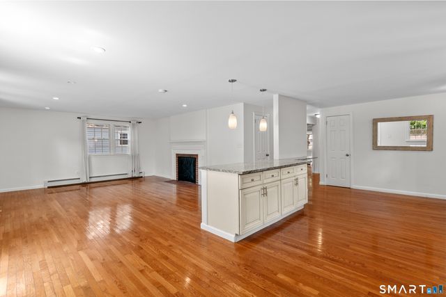 137 Brewster Road, West Hartford, CT 06117