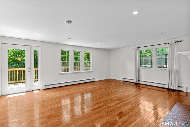 137 Brewster Road, West Hartford, CT 06117
