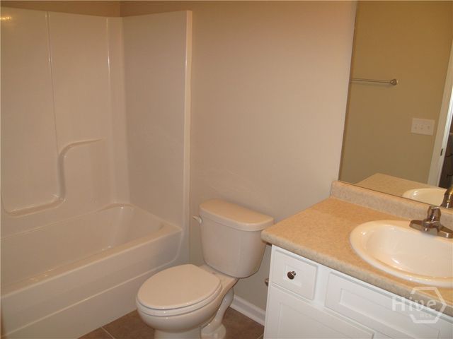 180 Connor Loop, Richmond Hill, GA 31324