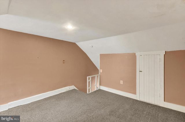 1143 W PINE ST, Coal Township, PA 17866