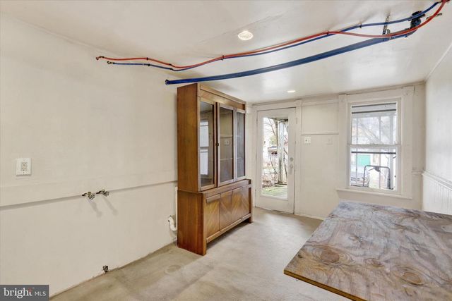 1143 W PINE ST, Coal Township, PA 17866