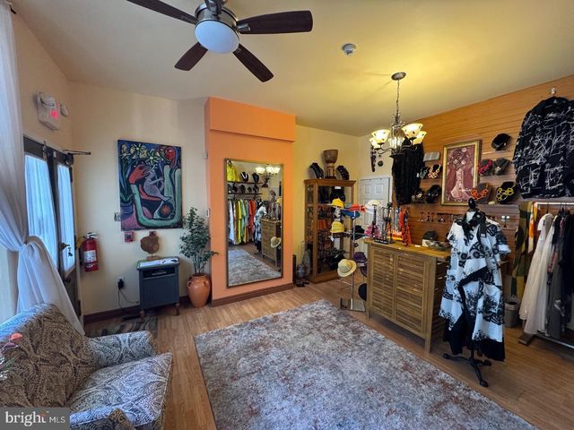 3834 LANCASTER AVE, Philadelphia, PA 19104