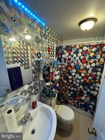 3834 LANCASTER AVE, Philadelphia, PA 19104