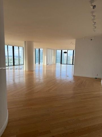 19707 Turnberry Way TS-4, Aventura, FL 33180