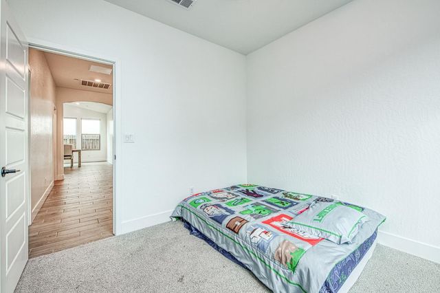 7153 E Harvard Avenue, Fresno, CA 93737