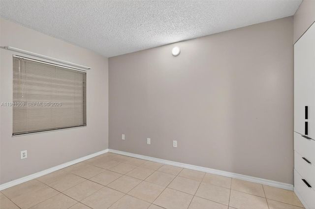 8065 SW 107th Ave 106, Miami, FL 33173