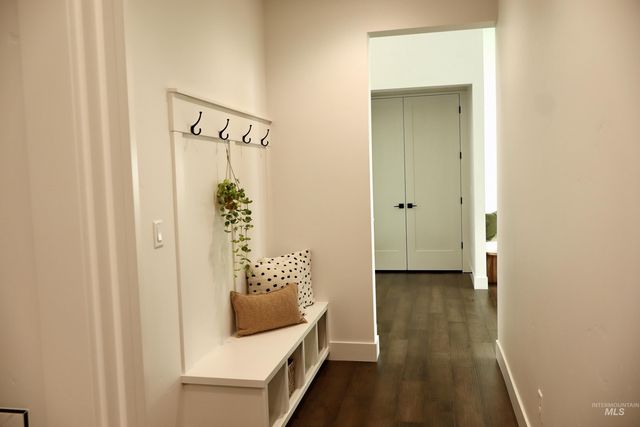 7337 E Red Kite St, Nampa, ID 83686