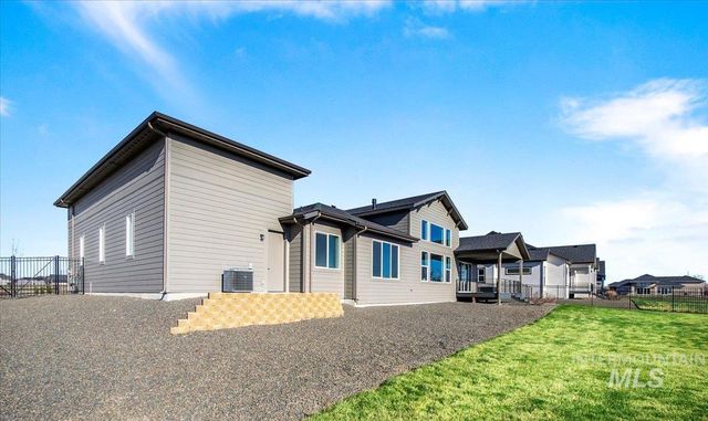 7337 E Red Kite St, Nampa, ID 83686