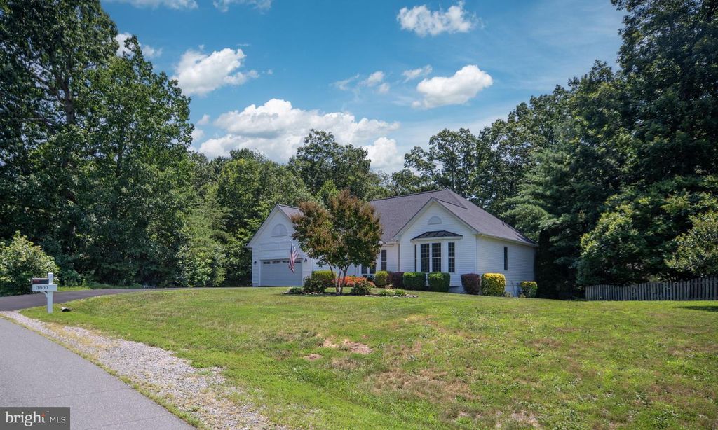 3800 FALLWOOD LN, Fredericksburg, VA 22408