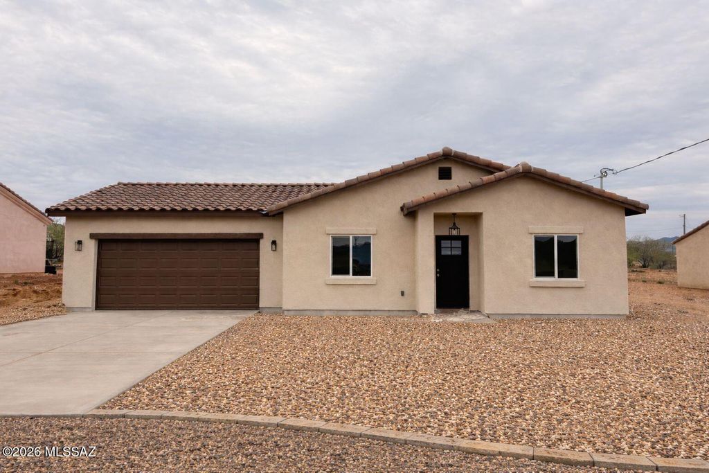 1787 Birmania Court, Rio Rico, AZ 85648