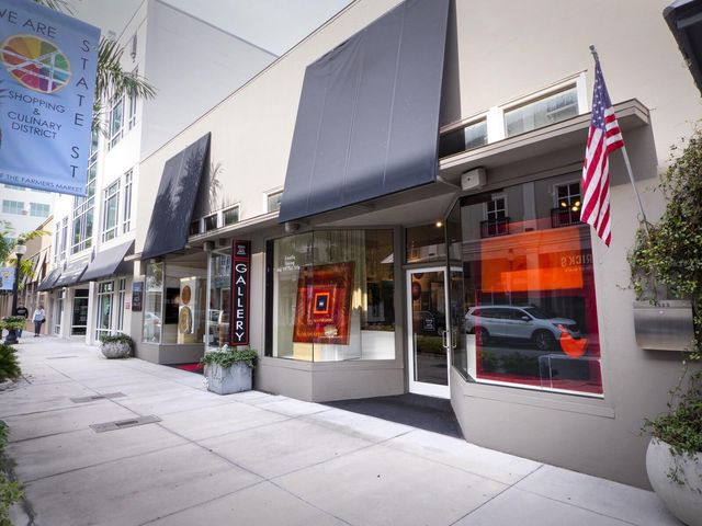 205 GOLDEN GATE POINT 401, Sarasota, FL 34236