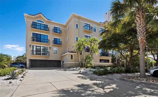 205 GOLDEN GATE POINT 401, Sarasota, FL 34236