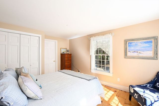 10 Hunters Trl, Sandwich, MA 02563