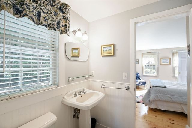 10 Hunters Trl, Sandwich, MA 02563