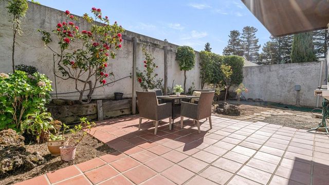 536 Cascade Drive, Sunnyvale, CA 94087