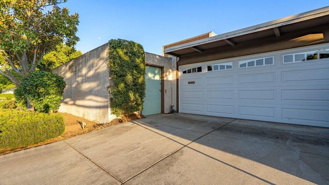 536 Cascade Drive, Sunnyvale, CA 94087