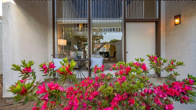 536 Cascade Drive, Sunnyvale, CA 94087