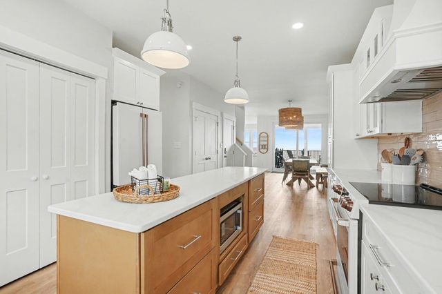 721 S Waccamaw Dr., Murrells Inlet, SC 29576