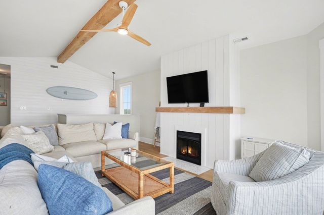 721 S Waccamaw Dr., Murrells Inlet, SC 29576