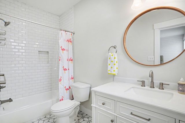 721 S Waccamaw Dr., Murrells Inlet, SC 29576