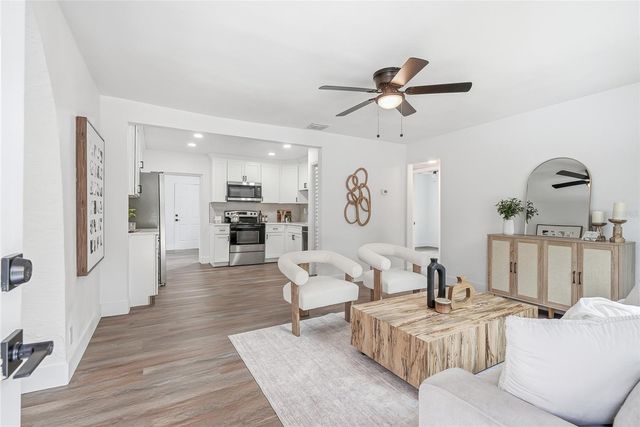 2534 19TH STREET S, St Petersburg, FL 33712