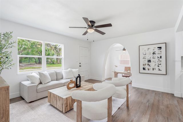 2534 19TH STREET S, St Petersburg, FL 33712