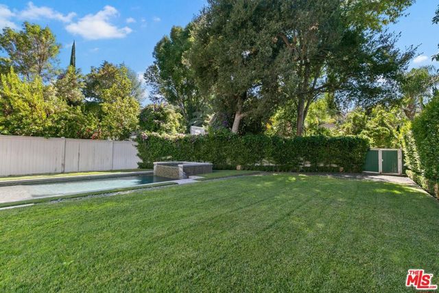 14917 VALLEY VISTA Boulevard, Sherman Oaks, CA 91403