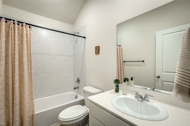 1812 Chandelier Crossing, Crandall, TX 75114