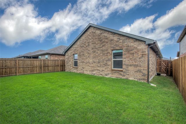 1812 Chandelier Crossing, Crandall, TX 75114