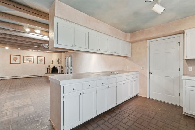 109 Calle Royale, Santa Fe, NM 87505