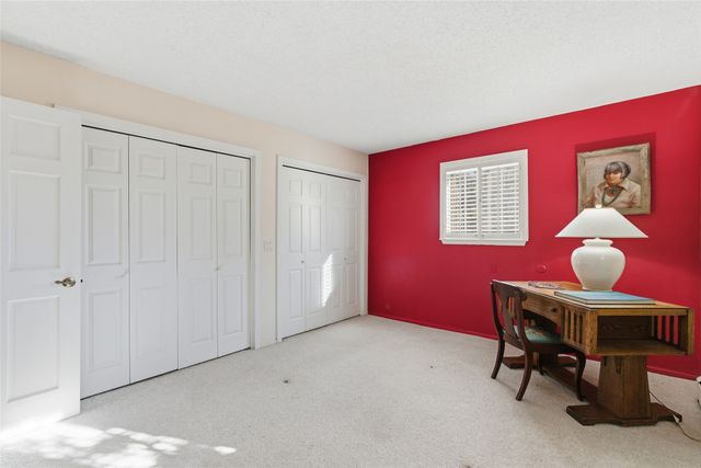 109 Calle Royale, Santa Fe, NM 87505