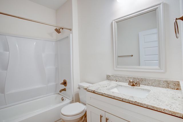 1756 Thomas Street, Niceville, FL 32578