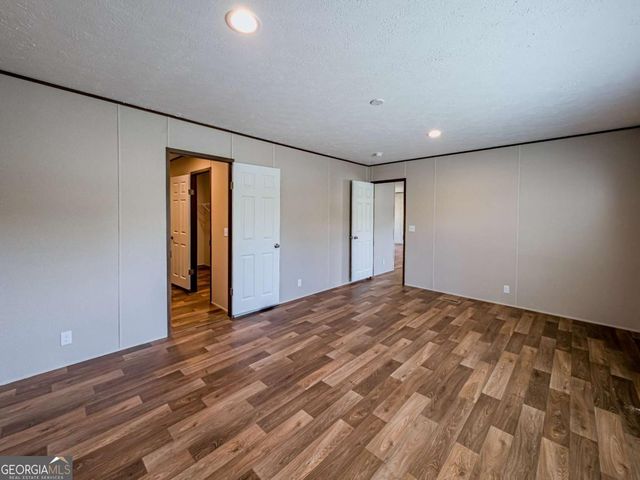 18 Karen Drive, Enigma, GA 31749