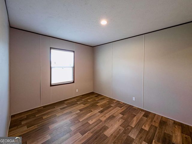 18 Karen Drive, Enigma, GA 31749