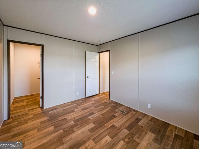 18 Karen Drive, Enigma, GA 31749