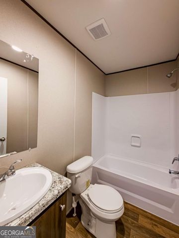 18 Karen Drive, Enigma, GA 31749