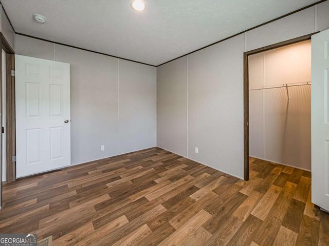 18 Karen Drive, Enigma, GA 31749