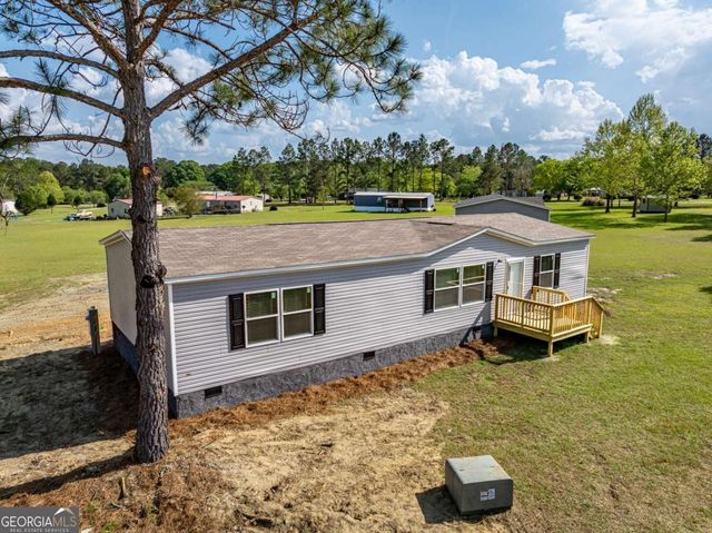 18 Karen Drive, Enigma, GA 31749