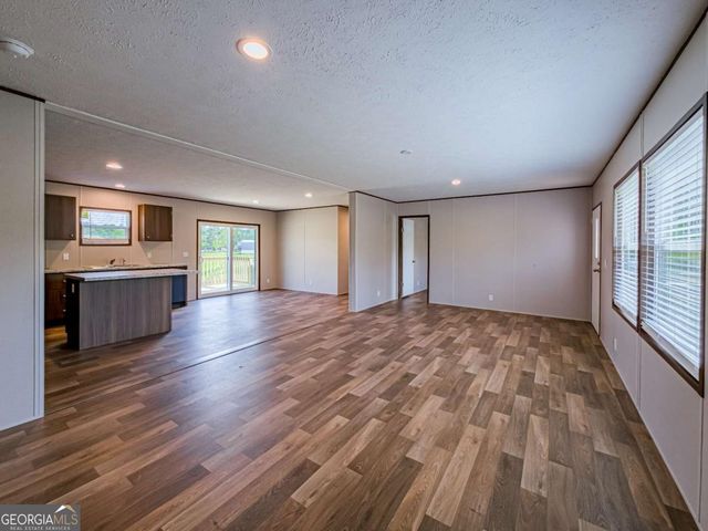 18 Karen Drive, Enigma, GA 31749