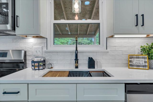 2117 Bailey AVE, Salem, VA 24153