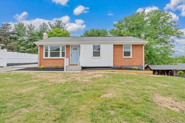 2117 Bailey AVE, Salem, VA 24153