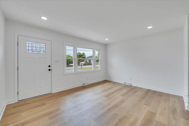 2117 Bailey AVE, Salem, VA 24153