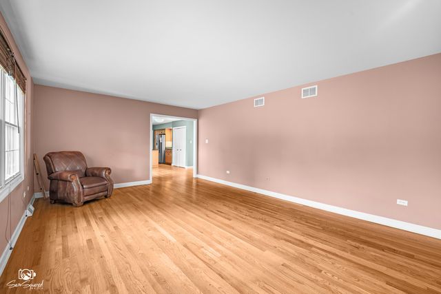 340 Rebecca Road, Joliet, IL 60435