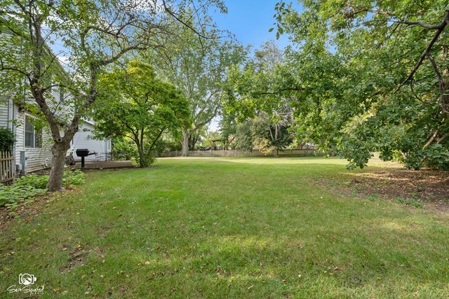 340 Rebecca Road, Joliet, IL 60435