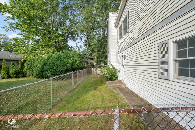 340 Rebecca Road, Joliet, IL 60435