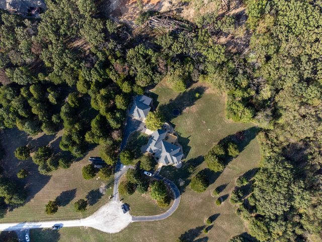 1199 N Sha-Ree Lane, Bolivar, MO 65613