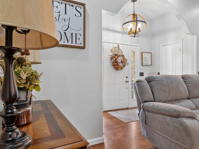 1199 N Sha-Ree Lane, Bolivar, MO 65613