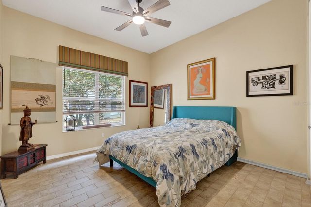 11 LAGUNA COURT, Palm Coast, FL 32137